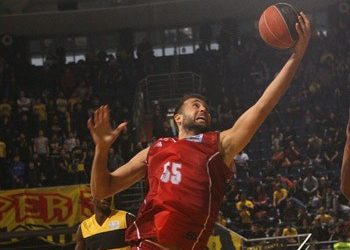 «Με τη βοήθεια του κόσμου μας»