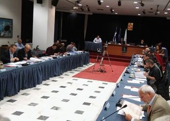 Διπλό Δημοτικό Συμβούλιο την Τετάρτη