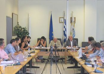 Για τον καθαρισμό των σχολείων