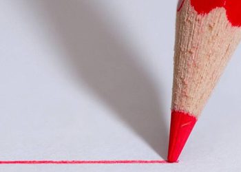 «Πλημμύρα» αλληλοκατηγοριών…