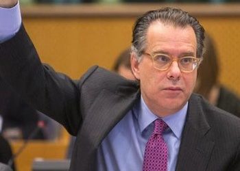 Παραίτηση Κουμουτσάκου από το Περιφερειακό Συμβούλιο