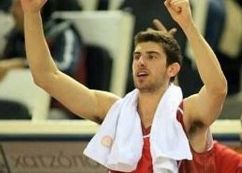 Γ. Χατζηνικόλας : «Να είμαστε ψυχολογικά δυνατοί με το Λαύριο»