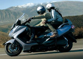 5 Χρόνια δωρεάν συντήρηση από τη SUZUKI