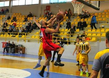 «Μπλόκο» στην Πάτρα για τη Νίκη…