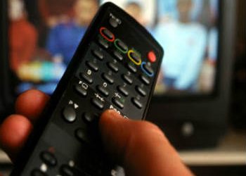 Ο τηλε-πόλεμος συνεχίζεται