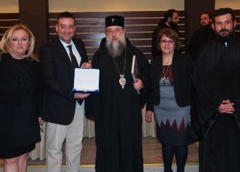 Kοντά στους ασθενείς με σκλήρυνση κατά πλάκας