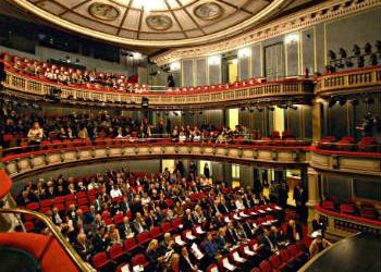 Καταργείται η Κάρτα Πολιτισμού