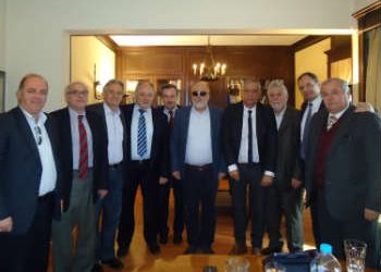 Συνάντηση με Κουρουμπλή η Ένωση Δημάρχων