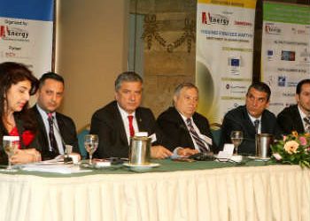 «Δεν γίνεται ανάπτυξη χωρίς τοπικά αναπτυξιακά σχέδια»