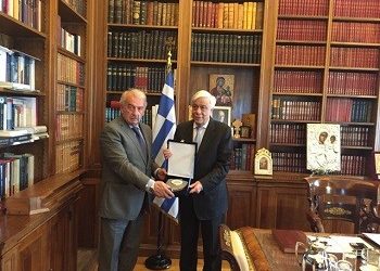 Ο Δήμαρχος Πεντέλης στον Πρόεδρο της Δημοκρατίας