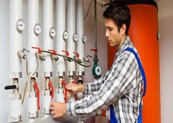 «Φρένο» στην αγορά αερίου θα βάλουν οι νέοι φόροι