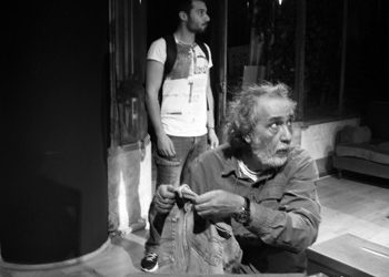 «Αυτός και το παντελόνι του»