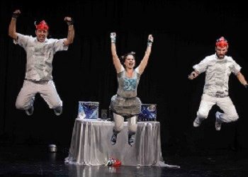 «Φουτούρια» για τα παιδιά