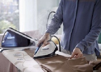 «Να βγούμε από το καβούκι μας»