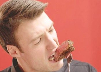 Η κατανάλωση κρέατος μας αφαιρεί χρόνια