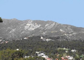 Ελπίδα για τις πλατείες και τους οικισμούς