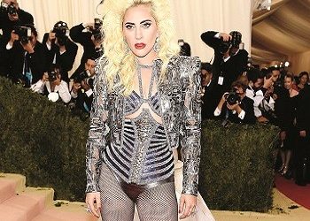 Η Lady Gaga και το κίτς