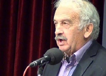 «Είμαι δίπλα σας»