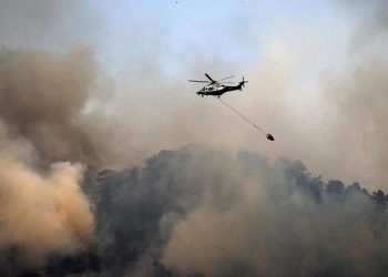 Μαίνεται η πυρκαγιά στην Κύπρο