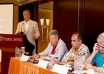 «Δεν μπορεί η ελληνική Αυτοδιοίκηση να είναι ουραγός»