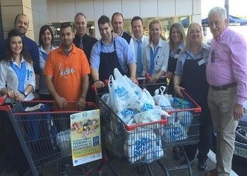 Προσφορά εργαζομένων στο κοινωνικό παντοπωλείο