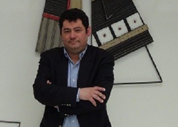 «Χαρτοπόλεμος» Μαυρίδη - Θεοδωρακόπουλου