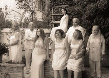 Θαύματα και νάματα