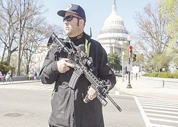 ΗΠΑ | Κομμάτια το «όνειρο»…