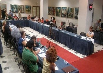 Το Δημοτικό Συμβούλιο συνεδριάζει