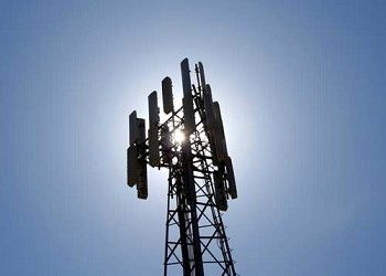 Νέα αναστολή χορήγησης εγκρίσεων κεραιών κινητής τηλεφωνίας