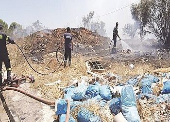 Η πυρκαγιά άναψε πολιτικές «φωτιές»