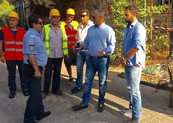 Κατεδάφιση ετοιμόρροπου ακινήτου στο κέντρο