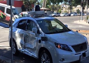 Νέο ατύχημα με αυτοκίνητο χωρίς οδηγό της Google