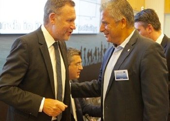 «Κλειδί για το προσφυγικό η Αυτοδιοίκηση»