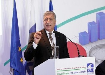 «Πρώτα μεταρρύθμιση, μετά αλλαγή εκλογικού νόμου»
