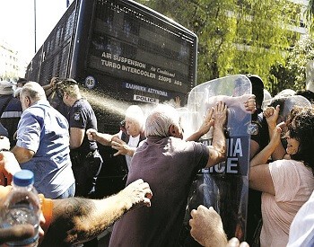 Διαβολοβδομάδα φεύγει, διαβολοβδομάδα έρχεται!