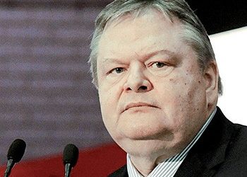 Τι τρέχει με τον Ευάγγελο;