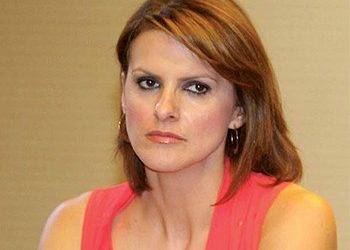 Ούτε πρώτη  ούτε τελευταία