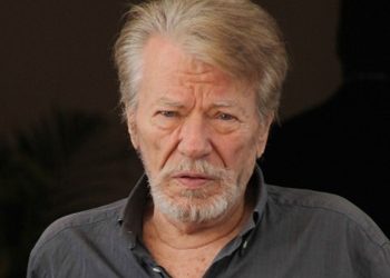 Πέθανε ο ηθοποιός Πέτρος Φυσσούν