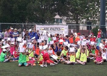 263 μαθητές δημοτικών στο Kids’ Athletics