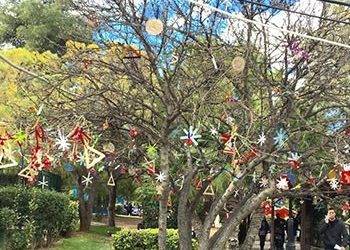 Οι Παιδικοί Σταθμοί δρομολογούν το τραινάκι του Αη Βασίλη