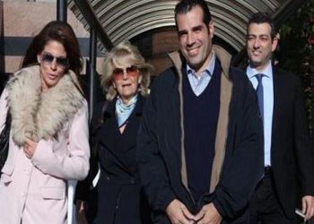 Βγήκε ο Θάνος Πλεύρης από το νοσοκομείο