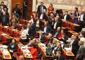 Στη δημοσιότητα τα πόθεν έσχες πολιτικών για το 2013-14