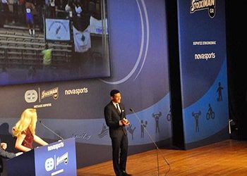 Ο ΠΣΑΤ βράβευσε τον Εμμανουήλ Καραλή