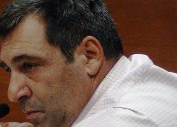 «Χιονόμπαλες» Κόκκαλη κατά Καραμέρου