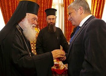 Στην κοπή πίτας της Αρχιεπισκοπής Αθηνών ο Γ. Πατούλης