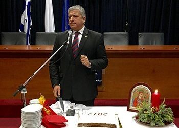 Ο Δήμος Αμαρουσίου έκοψε την Πρωτοχρονιάτικη πίτα