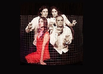 «Στη χώρα των άλλων» στο Διάχρονο Θέατρο