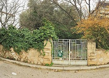 ΚΑΠΗ στην οικία Σαχάλα, με πόρους της Περιφέρειας