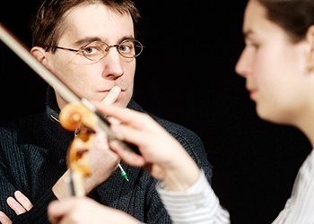 Οι Musikfabrik παίζουν Harry Partch